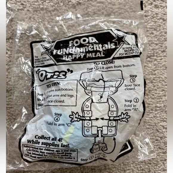 McDonald’s Food Fundamentals “Otis” Happy Meal Toy 1992 - Picture 3 of 6